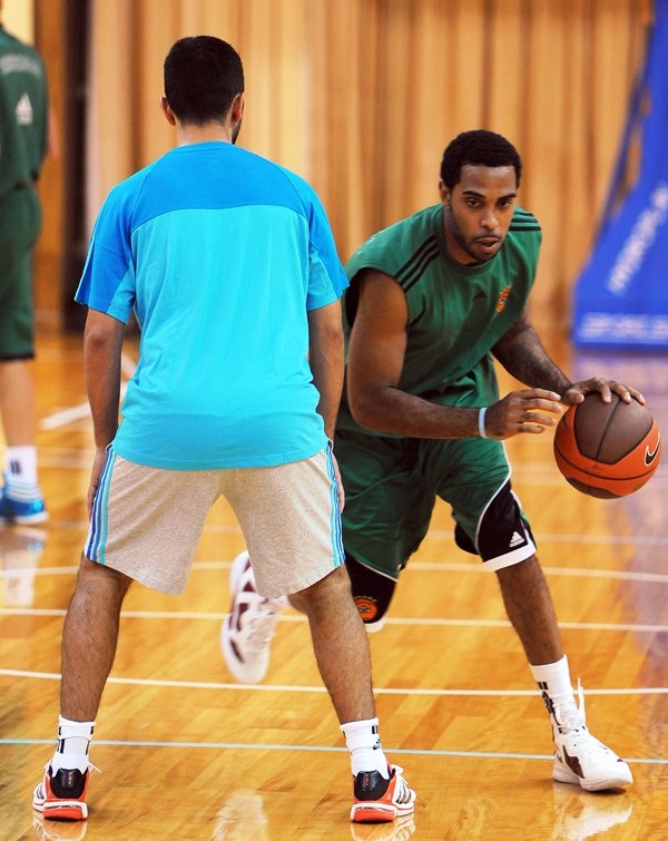 Συνεχίζεται το κτίσιμο του νέου Παναθηναϊκού (photos)