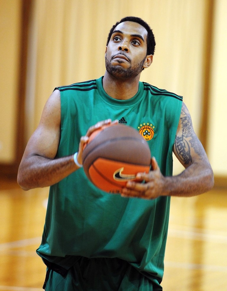 Συνεχίζεται το κτίσιμο του νέου Παναθηναϊκού (photos)