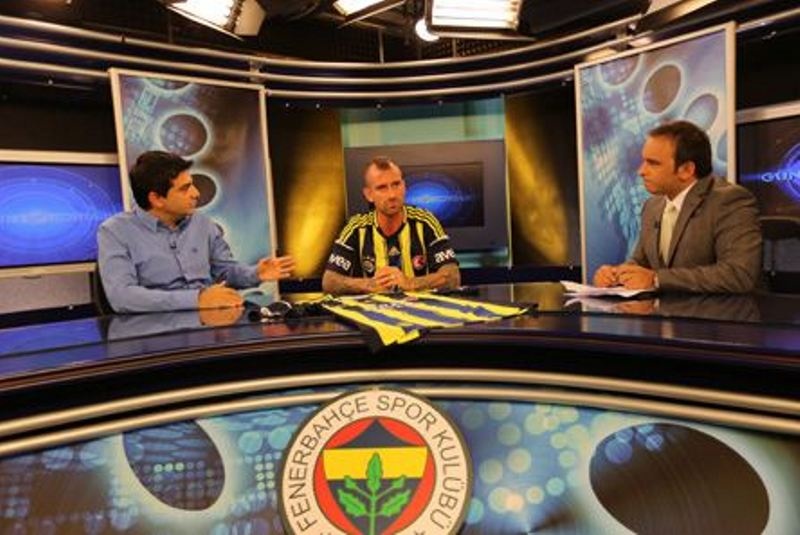 Μετά τον Κάιτ, ο Μεϊρέλες! (photos+video)