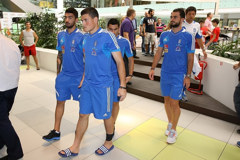 Εθνική Ελλάδας: «Να ξεκινήσουμε με νίκη» (photos)