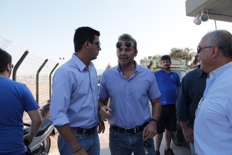 Ο Γκλέτσος τίμησε Βαζέχα (photos)