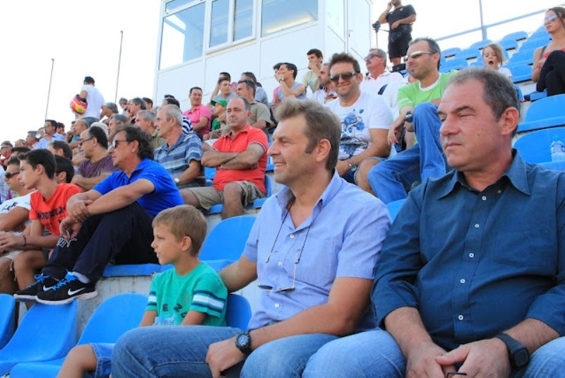 Ο Γκλέτσος τίμησε Βαζέχα (photos)