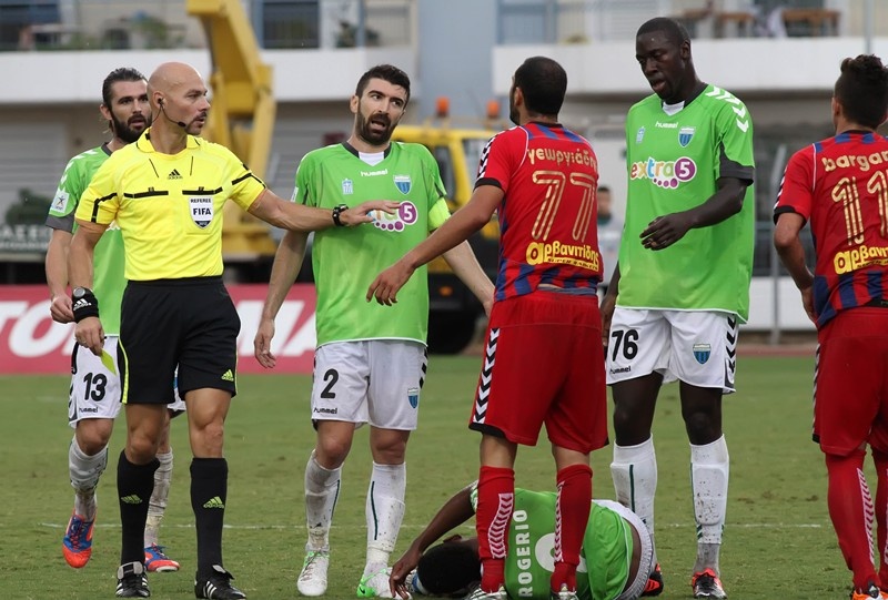 «Βασίλισσα» και με οκτώ η Βέροια, πήρε 0-0 στη Λιβαδειά!(photos)