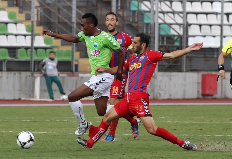 «Βασίλισσα» και με οκτώ η Βέροια, πήρε 0-0 στη Λιβαδειά!(photos)