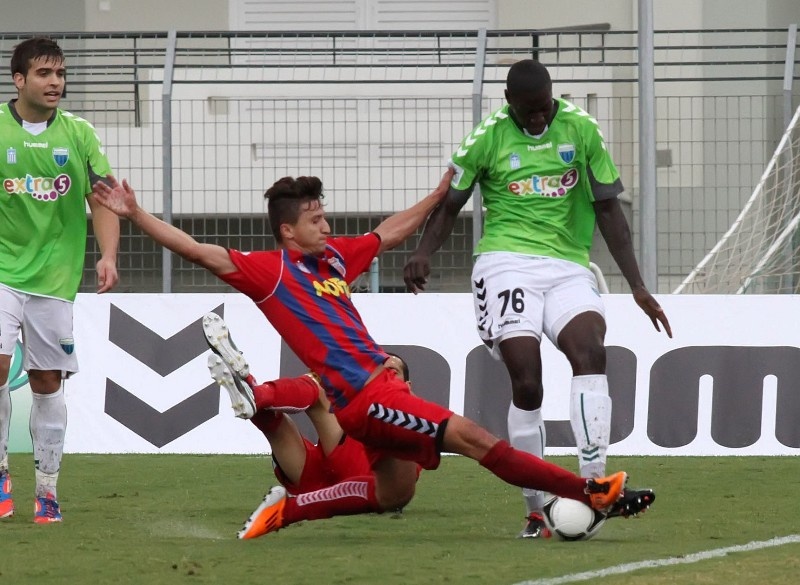 «Βασίλισσα» και με οκτώ η Βέροια, πήρε 0-0 στη Λιβαδειά!(photos)