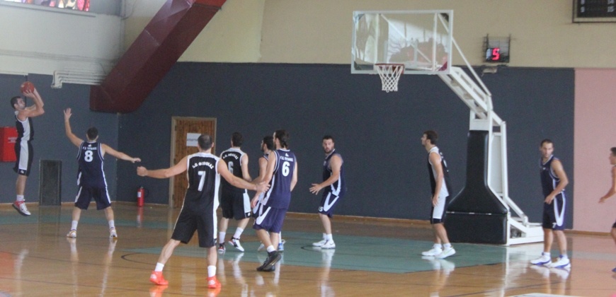 Φοίνικας Λάρισας: Έχασε δις (photos)