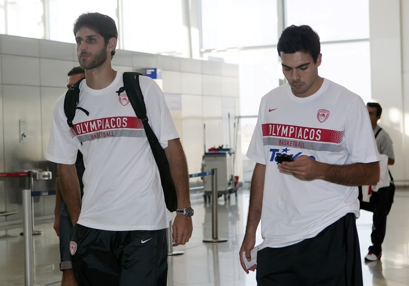 Ολυμπιακός: Αναχώρησε για Γερμανία (photos)