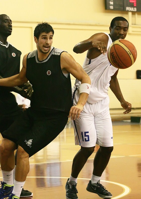 Ίκαρος Καλλιθέας: Φιλοξένησε και κέρδισε τον Κολοσσό Ρόδου (photos)