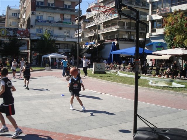 Πιερικός: Γέμισε παιδιά η πλατεία Ελευθερίας (photos)
