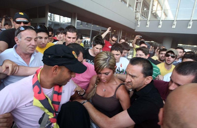 Ρετρό ιστορίες: Οταν οι WAGs κλέβουν την παράσταση (photos)