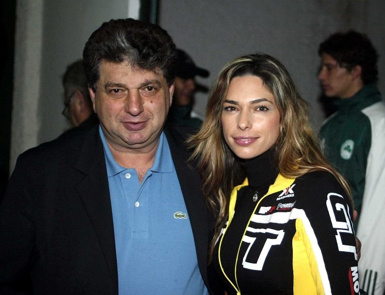 Ρετρό ιστορίες: Οταν οι WAGs κλέβουν την παράσταση (photos)