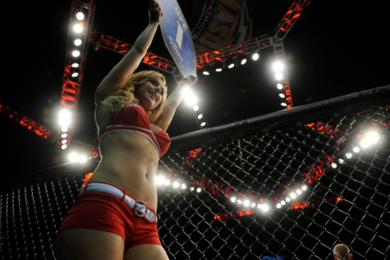 UFC: Κόβει κιλά πριν τους αγώνες η Brittney Palmer! (photos)