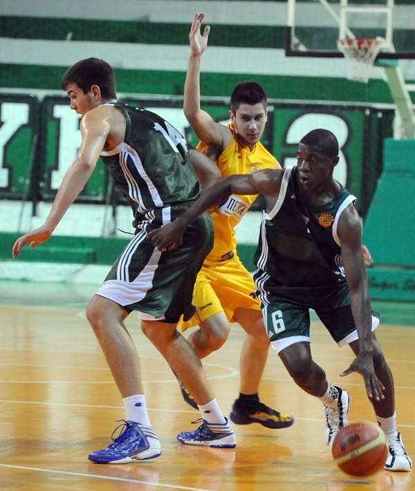 Παναθηναϊκός: Εκαναν το «2X2» παίδες και έφηβοι (photos)