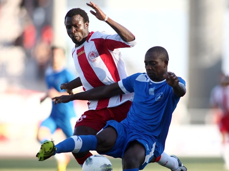 H πρεμιέρα της Football League με εικόνες