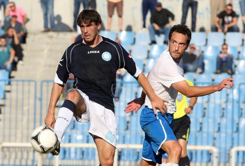 H πρεμιέρα της Football League με εικόνες