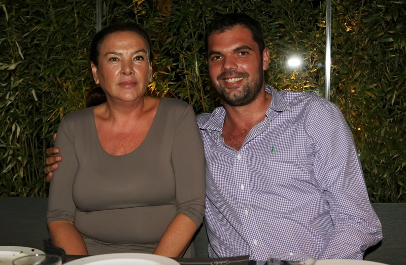 Ηλυσιακός: Χαλάρωσαν με δείπνο (photos)
