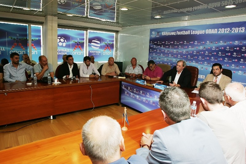 Football League 2: Στις 21/10 η σέντρα (photos)