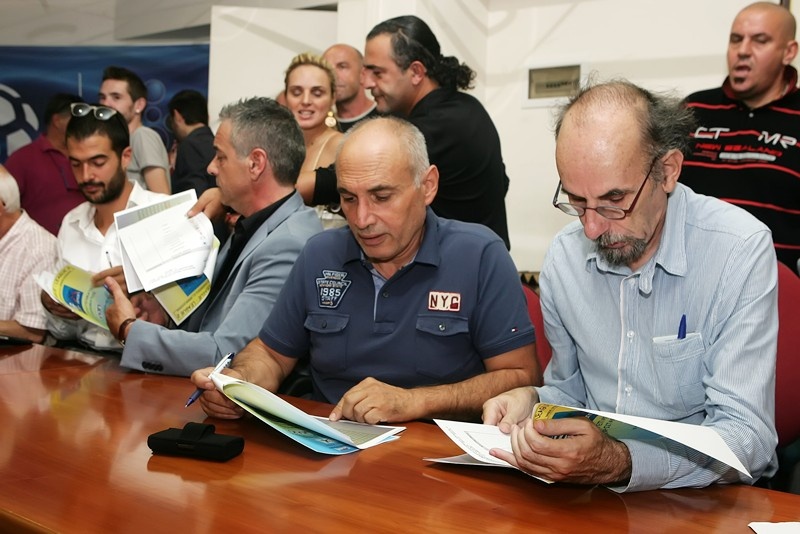 Football League 2: Στις 21/10 η σέντρα (photos)