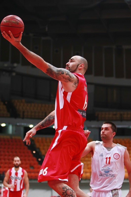 Ολυμπιακός: «Διπλό» στο ΣΕΦ, 43-94 τη Νέα Κηφισιά (photos)