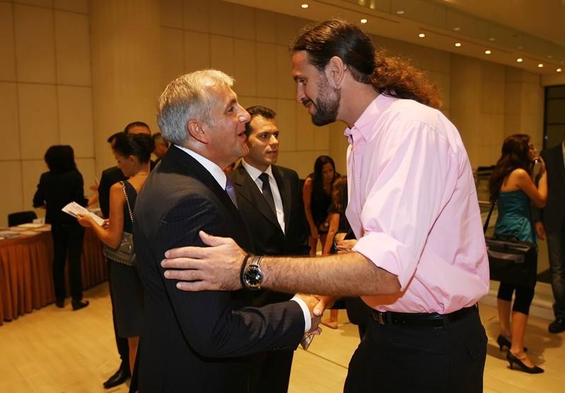 Η βράβευση των κορυφαίων Σέρβων (photos)