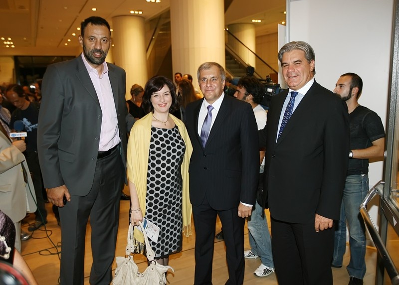 Η βράβευση των κορυφαίων Σέρβων (photos)