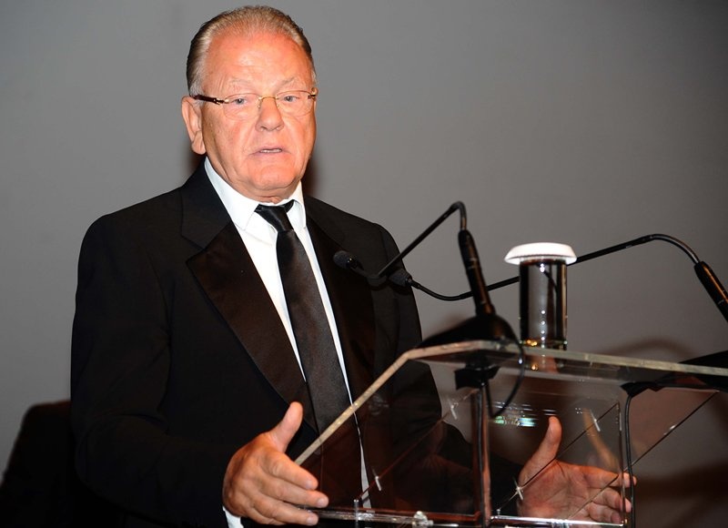 Ομπράντοβιτς - Ιβκοβιτς: Επίτιμοι δημότες Αθηνών - Πειραιώς (video+photos)