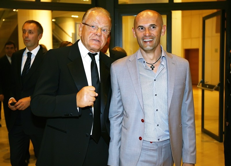 Ομπράντοβιτς - Ίβκοβιτς: Σέρβοι πρέσβεις, Έλληνες δημότες! (videos+photos)