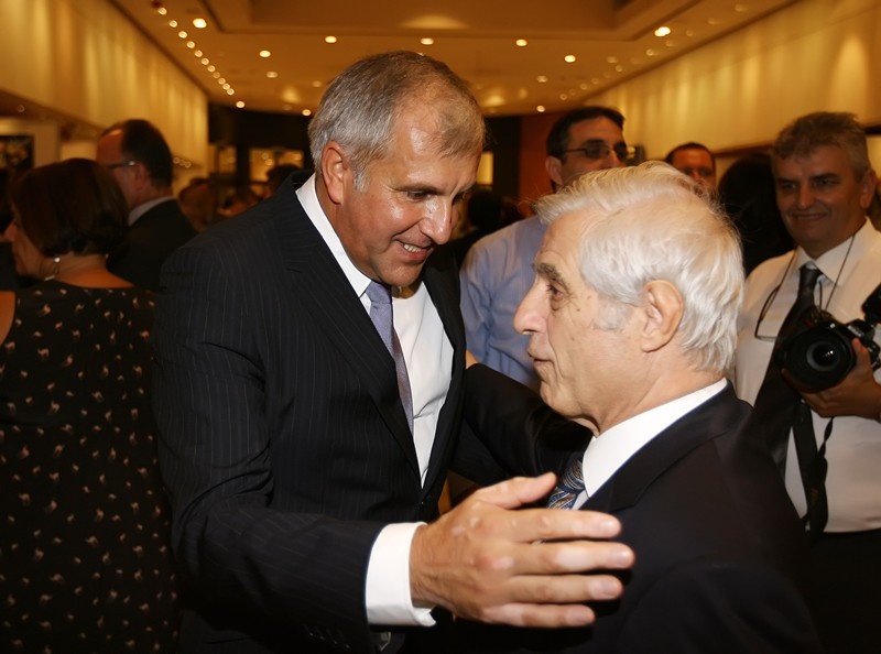 Ομπράντοβιτς - Ίβκοβιτς: Σέρβοι πρέσβεις, Έλληνες δημότες! (videos+photos)