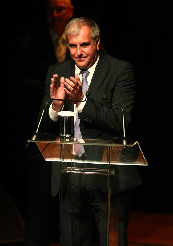 Καμίνης: «Μύθος ο Ομπράντοβιτς» (video+photos)