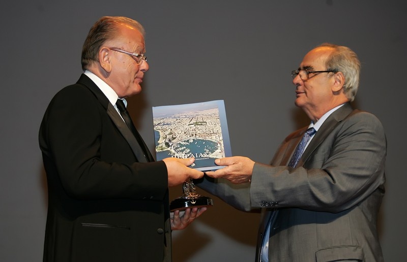 Συγκλόνισε στην ομιλία του ο Βασίλης Μιχαλολιάκος (videos+photos)