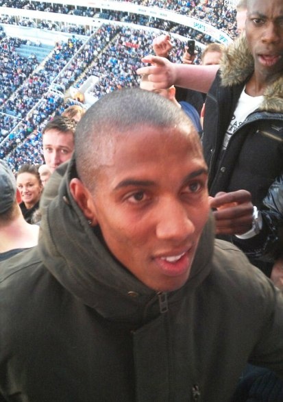 Οπαδός της Γιουνάιτεντ ο Γιάνγκ (photos)