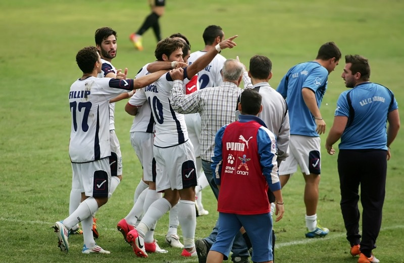 H 4η αγωνιστική της Football League με εικόνες