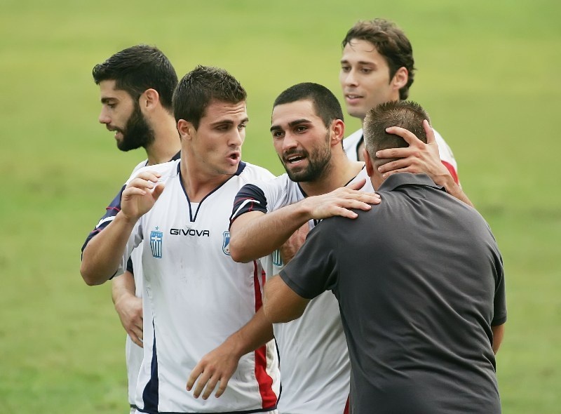 H 4η αγωνιστική της Football League με εικόνες