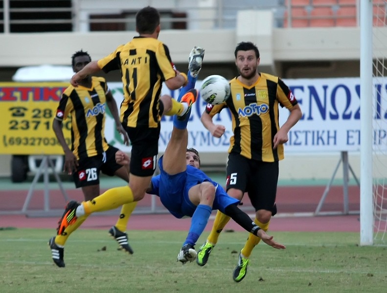 H 4η αγωνιστική της Football League με εικόνες