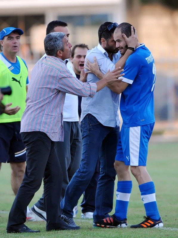 H 4η αγωνιστική της Football League με εικόνες