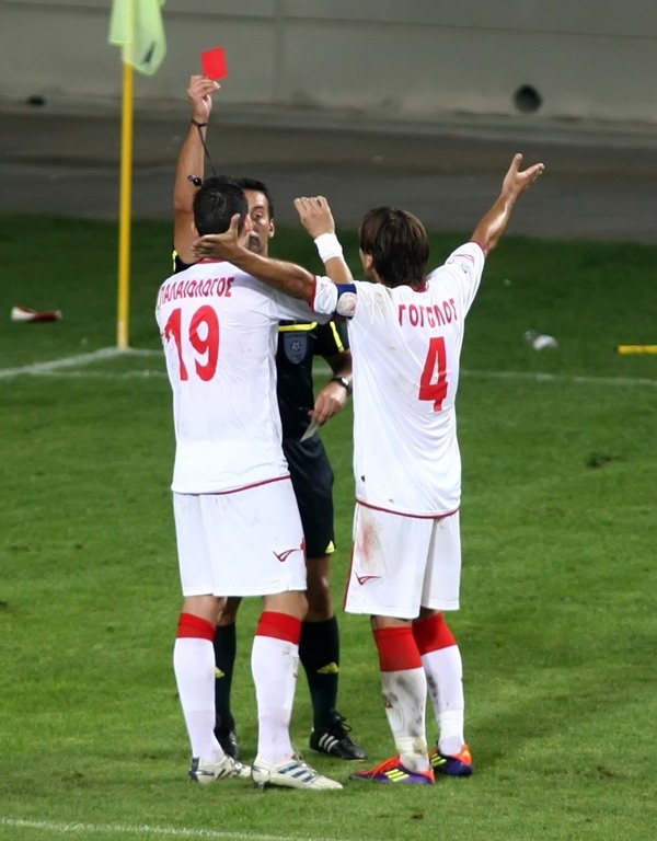 H 4η αγωνιστική της Football League με εικόνες