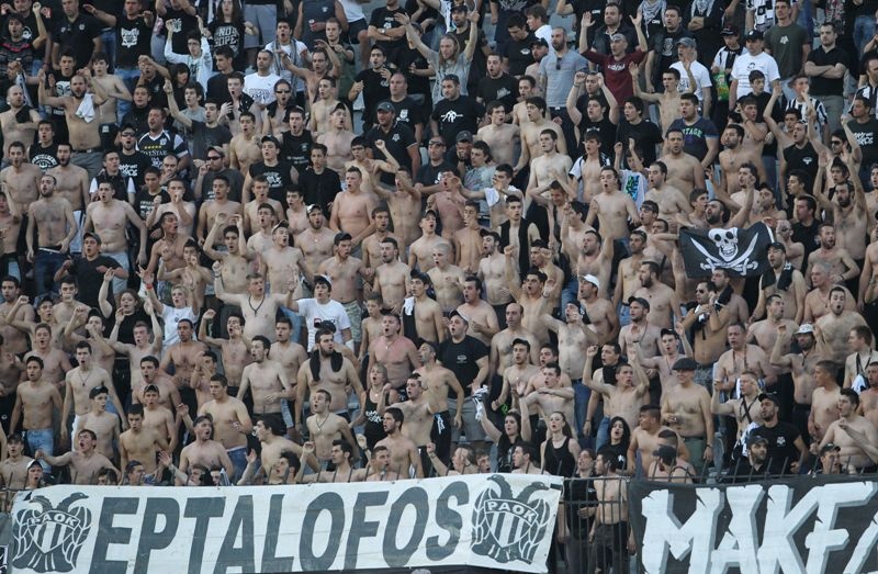 Ρετρό ιστορίες: ΠΑΟΚ - ΑΕΚ: Oταν φτερουγίζουν οι «Αετοί» (photos+videos)