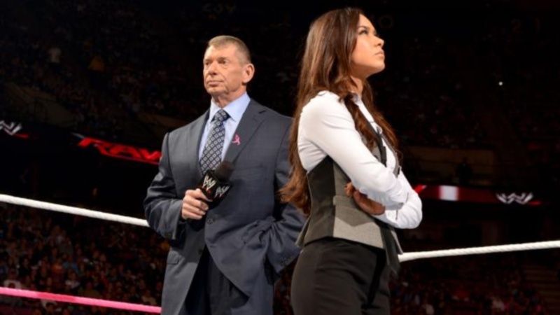 Raw SuperShow: Ανέλαβε η Vickie Guerrero (photos + videos)