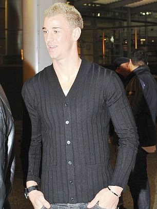 Στη Νίκι Μινάζ οι παίκτες της Σίτι (photos)