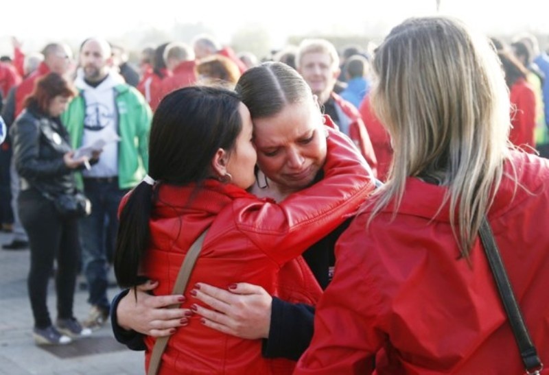 Υπέρ των ανέργων της Ford η Γκενκ! (photos)