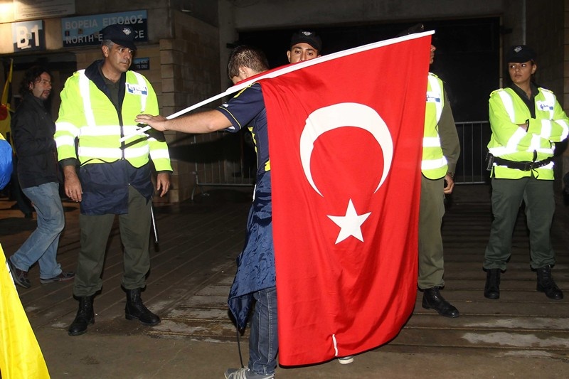 ΑΕΛ: Το «Efharisto» των Τούρκων (photos)