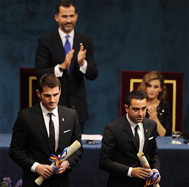 «Πρίγκιπες» Τσάβι και Κασίγιας (photos)