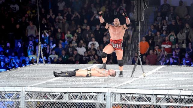Hell in a Cell: Συνομωσία εναντίον Ryback (videos+photos)