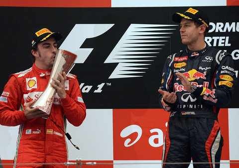 Formula 1: Φέτελ ή Αλόνσο; (photos+videos)