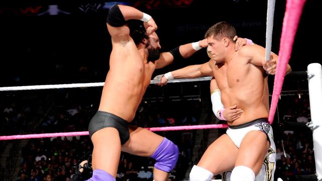Raw Supershow: Team Punk vs Team Foley (photos + videos)
