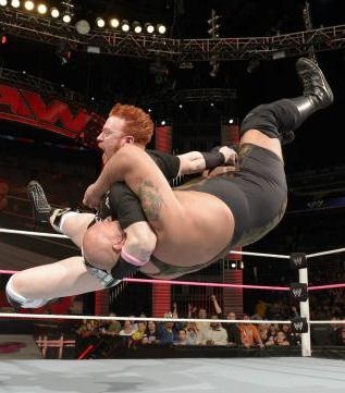 Raw Supershow: Team Punk vs Team Foley (photos + videos)
