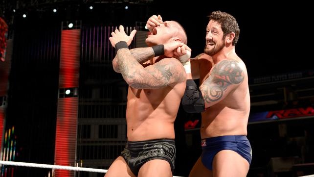 Raw Supershow: Team Punk vs Team Foley (photos + videos)