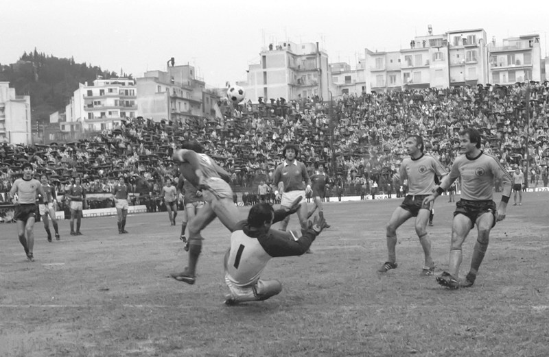 Ρετρό ιστορίες: Παναθηναϊκός - ΑΕΚ, το κλασικό αθηναϊκό ντέρμπι (photos+videos)
