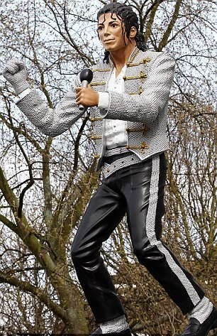 Από τον Michael Jackson στον… Φέργκιουσον (photos)