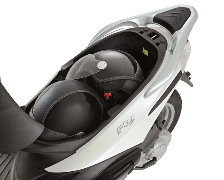 Το νέο PIAGGIO FLY (photos)